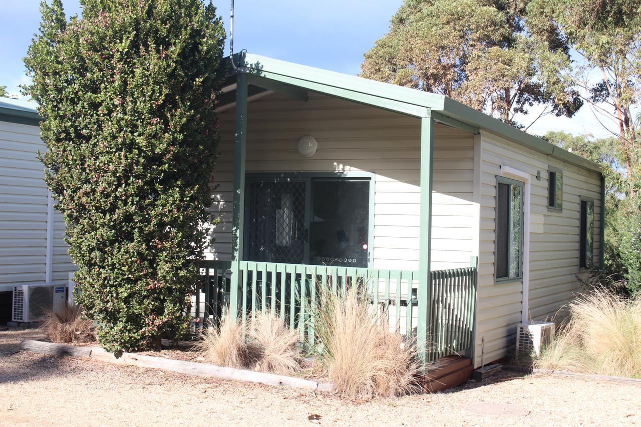 The Lakes Beachfront Holiday Park Lake Tyers Beach Eksteriør bilde